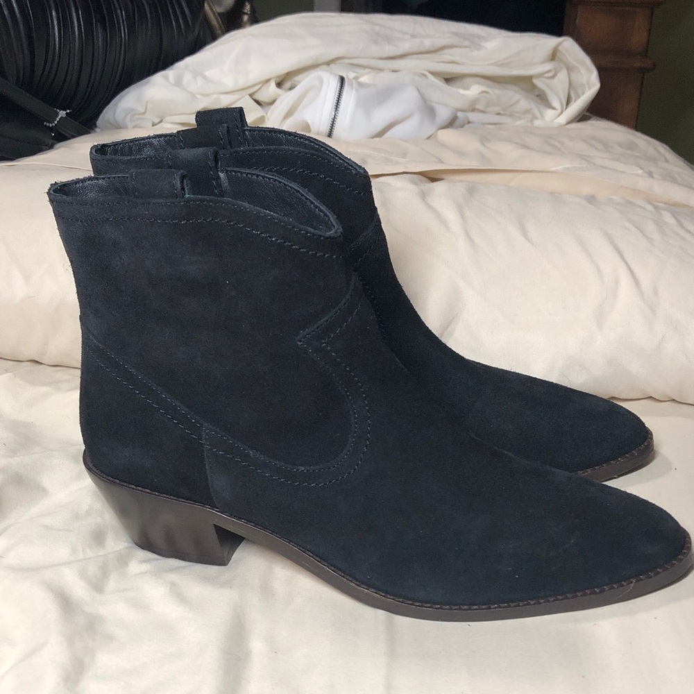 NEW BODEN Black Suede WESTERN Ankle Boots.   Sz 10